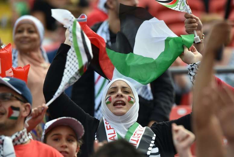 مباراة فلسطين